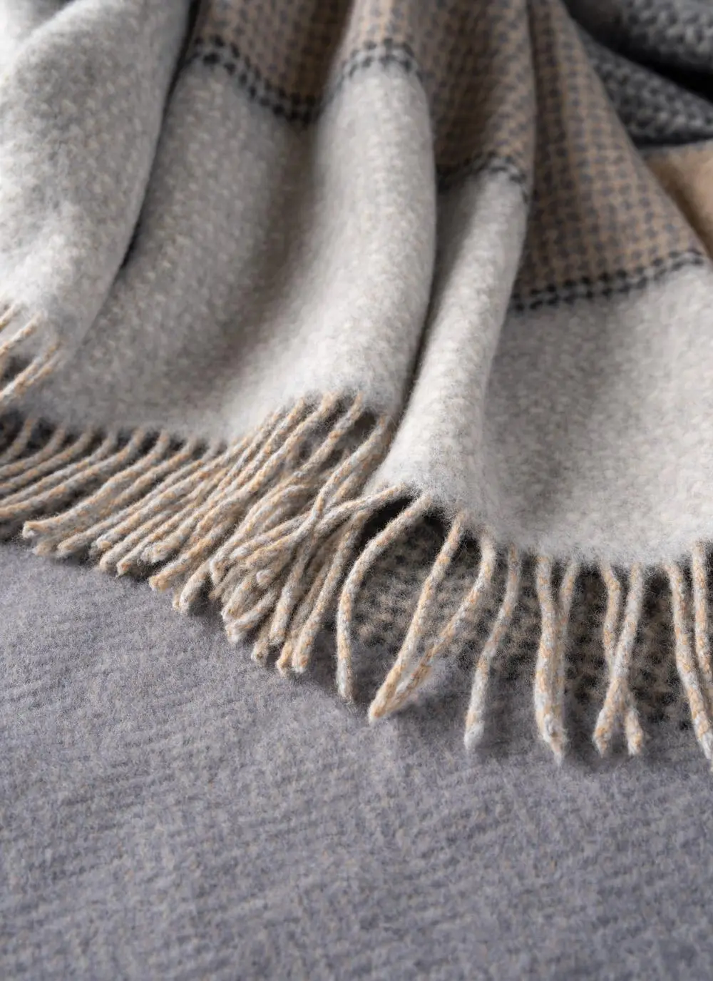 Grey Agate Wool Cashmere Throw | Made in Ireland | Irish Wool Blankets ...